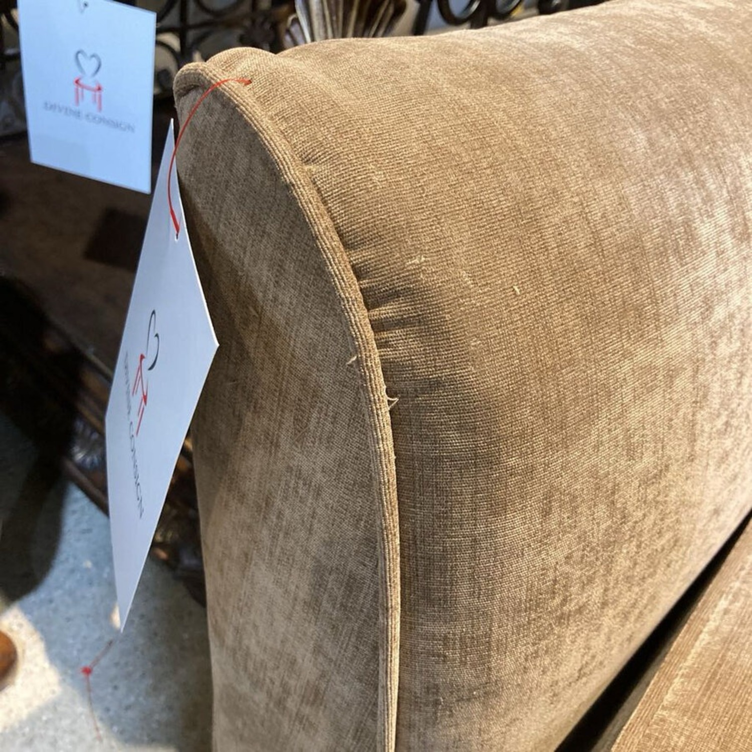 Klaussner Upholstered Velvet 2-Seat Loveseat - image-9