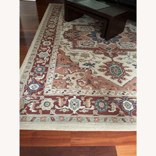 Used Safavieh Wool Area Rug 9' x 12' for sale on AptDeco