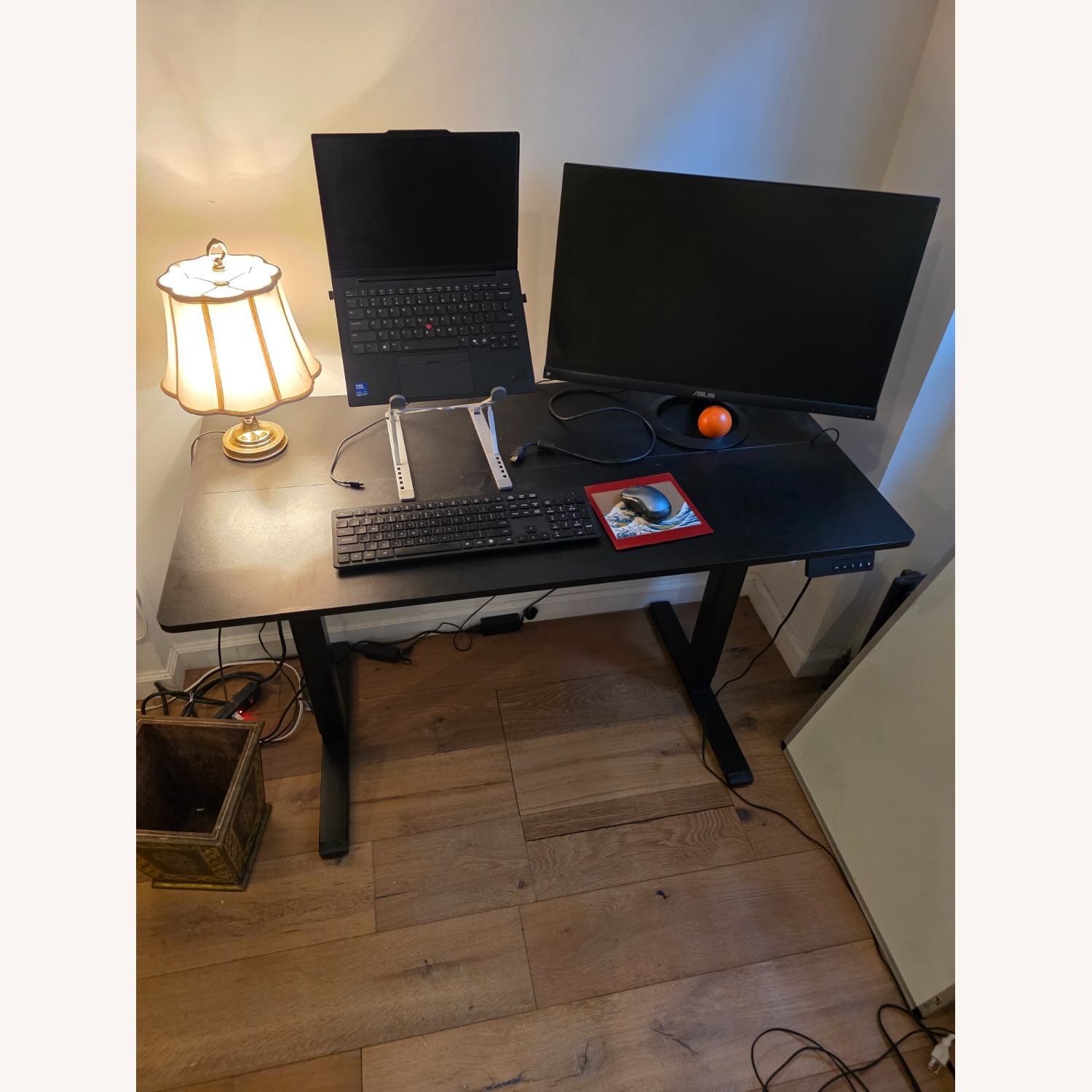 Claiks Electric Standing Desk - image-3