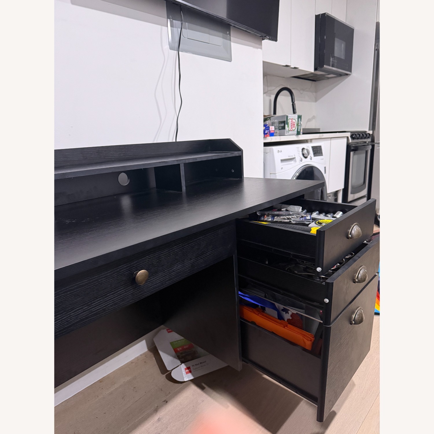 Computer Desk With 4 Drawers And Shelves - image-2
