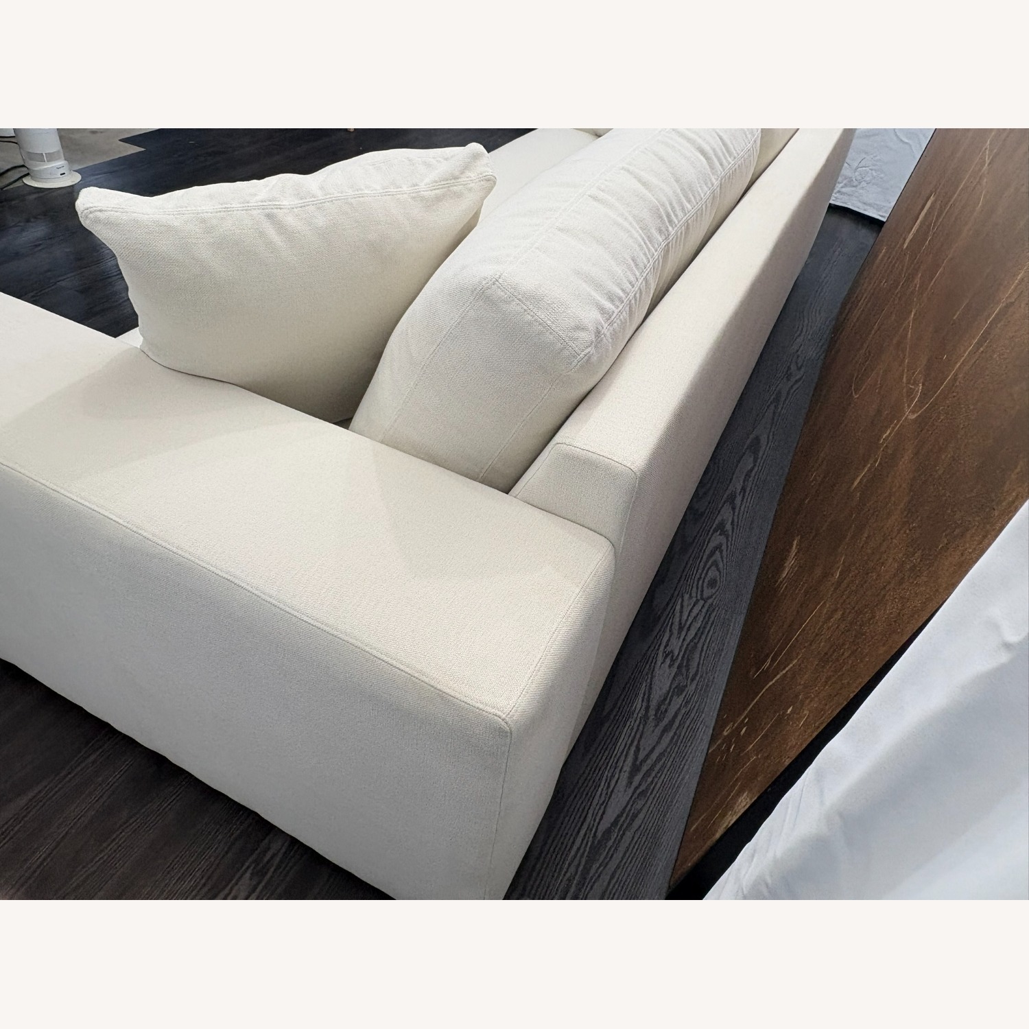 Restoration Hardware Bella 2-Cushion Sofa – 9' Classic Depth | Italy - image-4