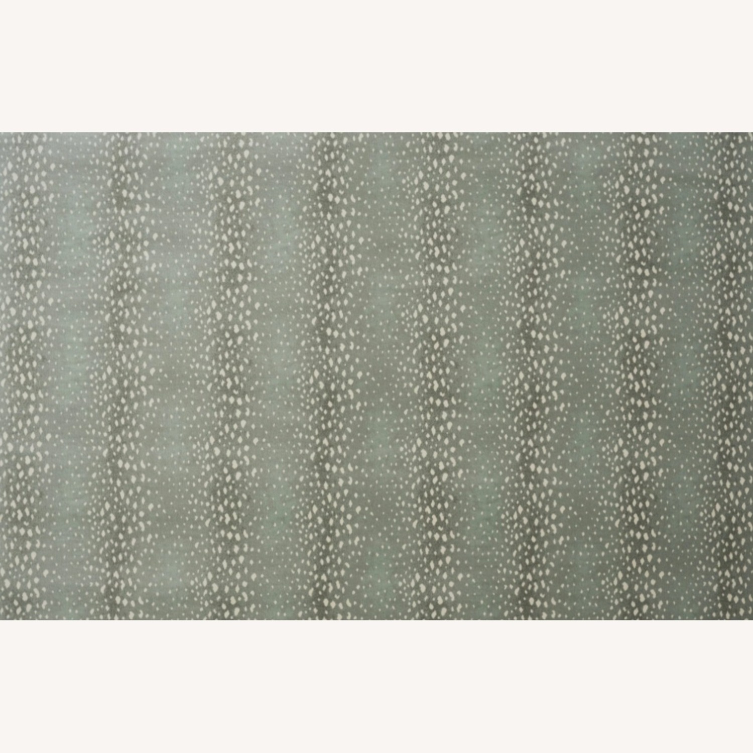 Stark Carpet Light Gray Area Rug 8' x 10' - image-3