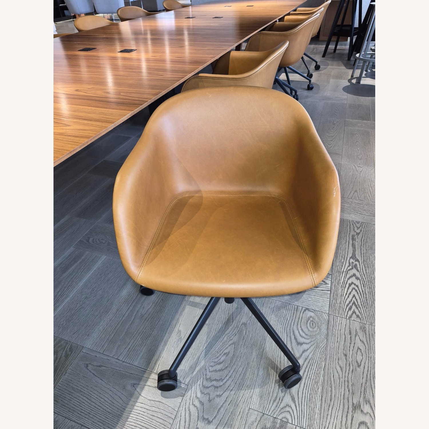 Knoll Swivel Chair in Cognac Leather - image-7