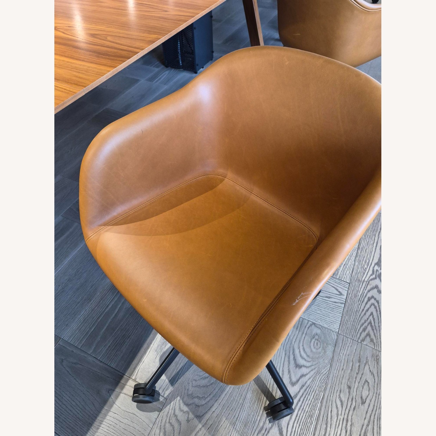 Knoll Swivel Chair in Cognac Leather - image-4