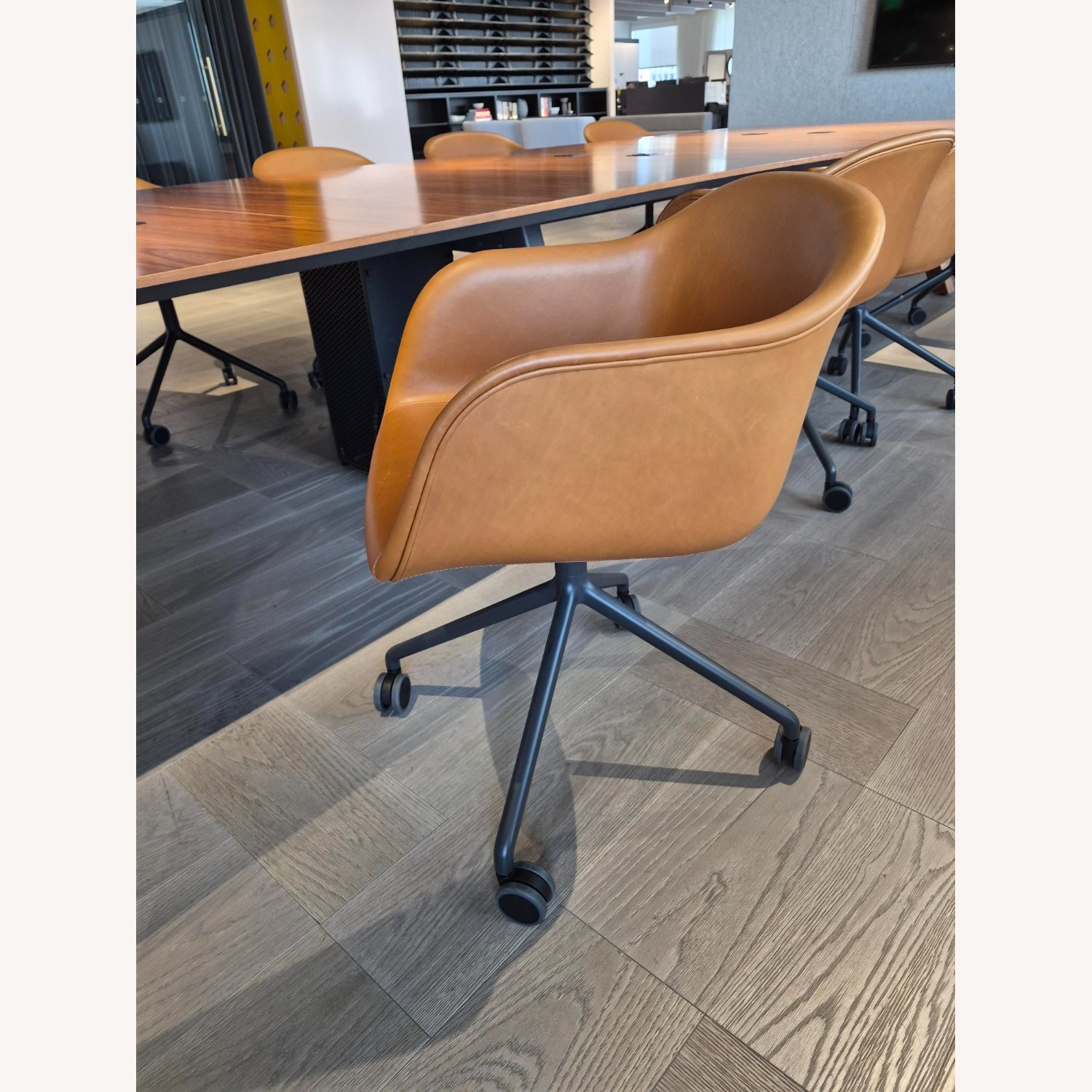 Knoll Swivel Chair in Cognac Leather - image-3