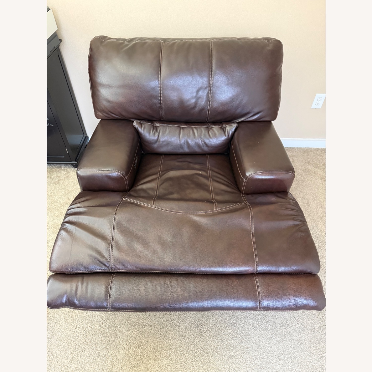 Star Furniture Brown Leather Electric Recliner - image-2