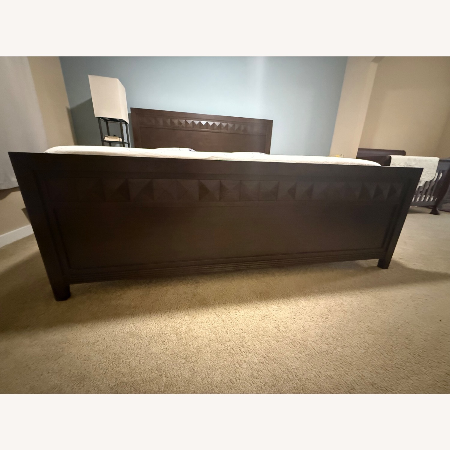 Star Furniture Dark Brown Wood King Bed - image-3