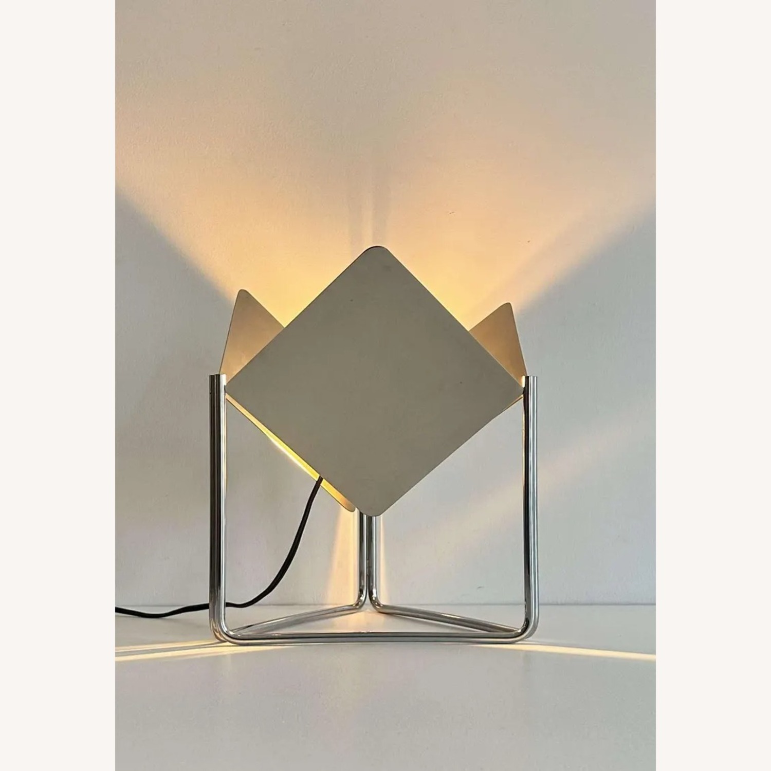 Vintage Table Lamp - image-1