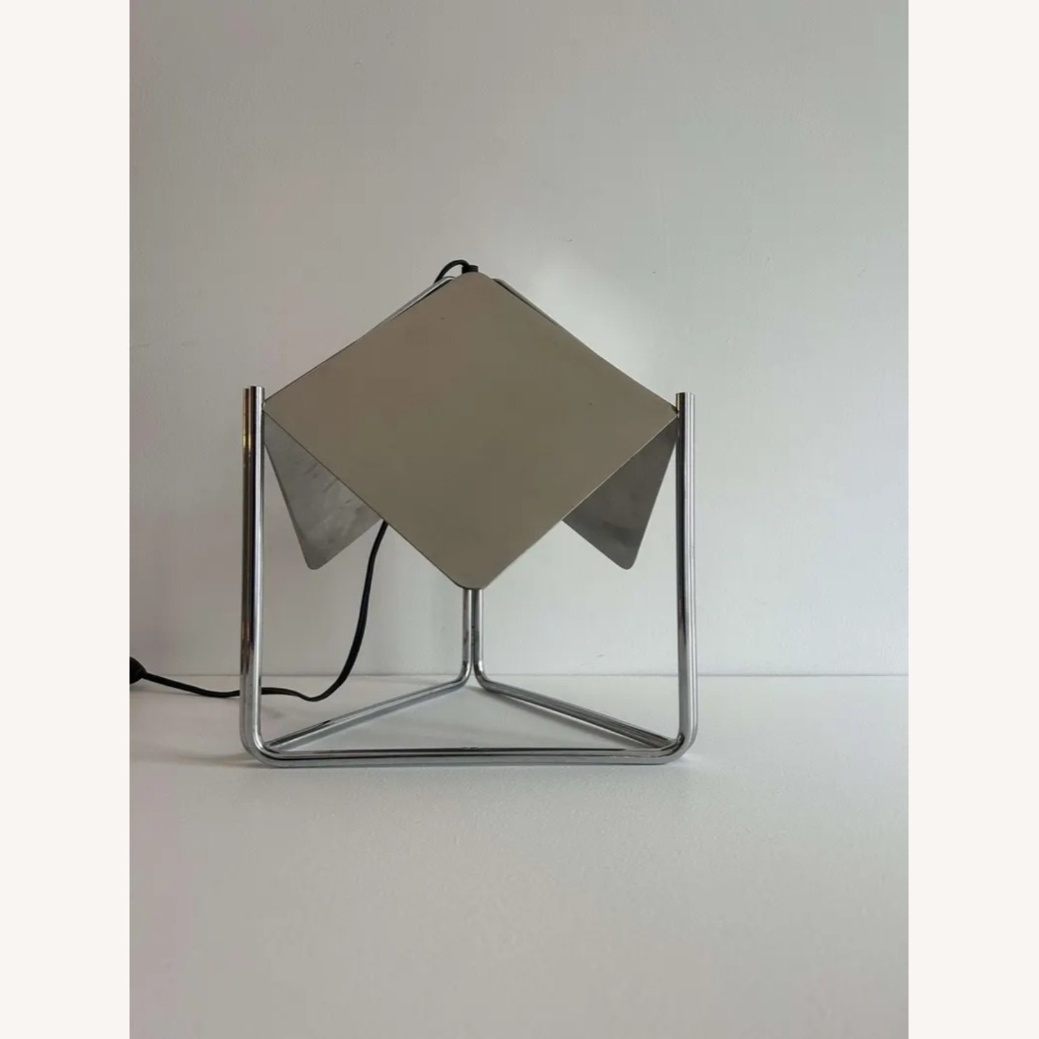 Vintage Table Lamp - image-3