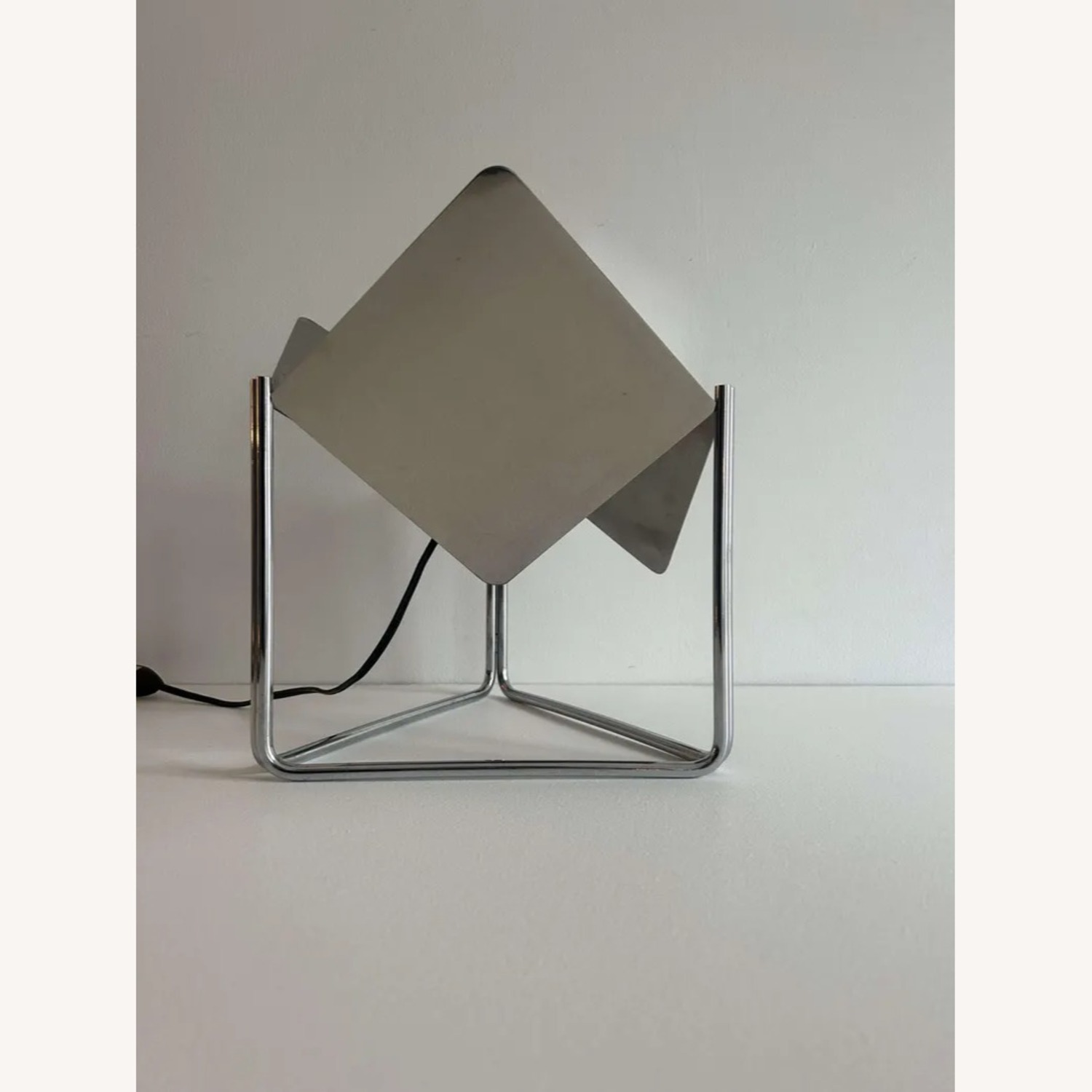 Vintage Table Lamp - image-2