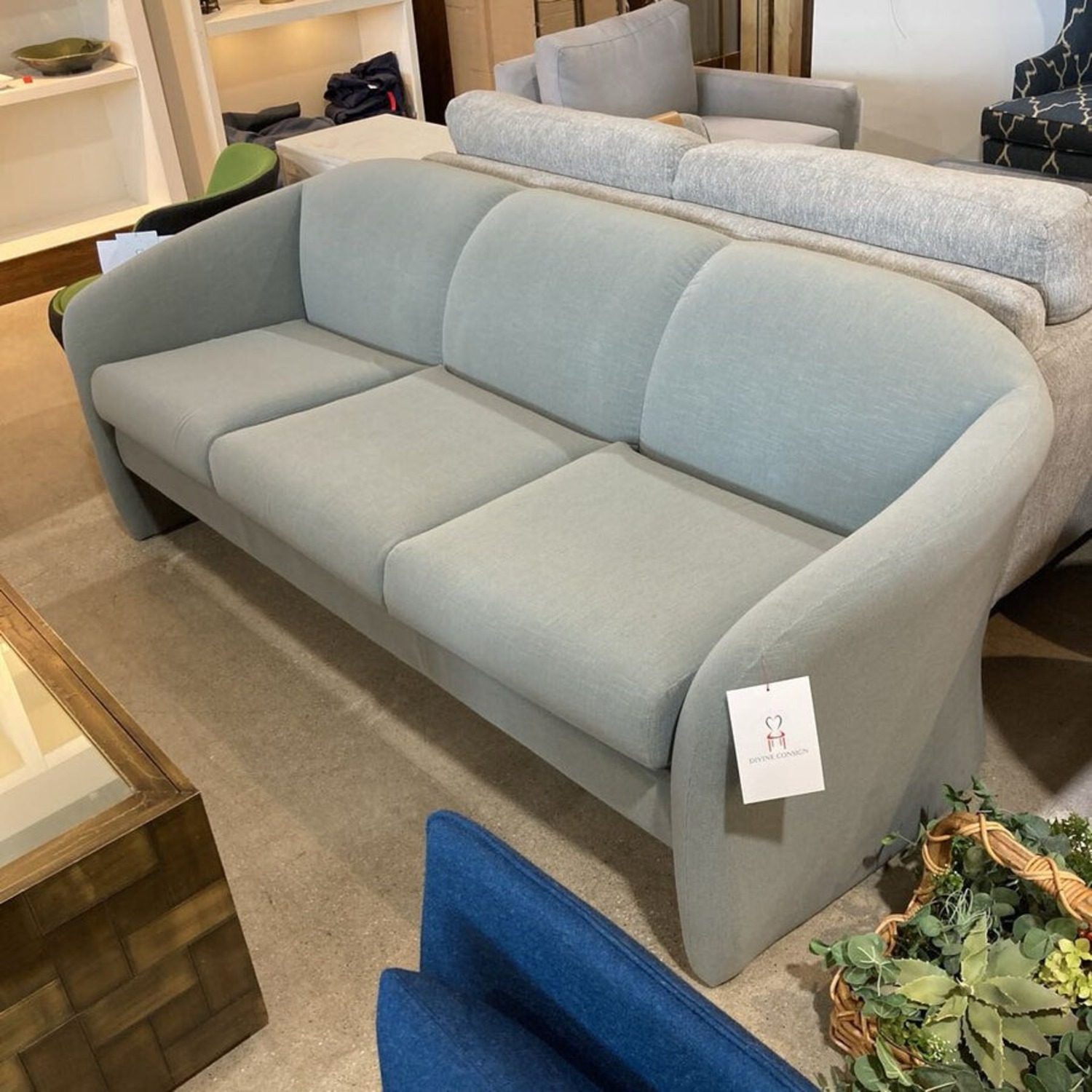 Contemporary Curved Sofa Turquoise - image-3