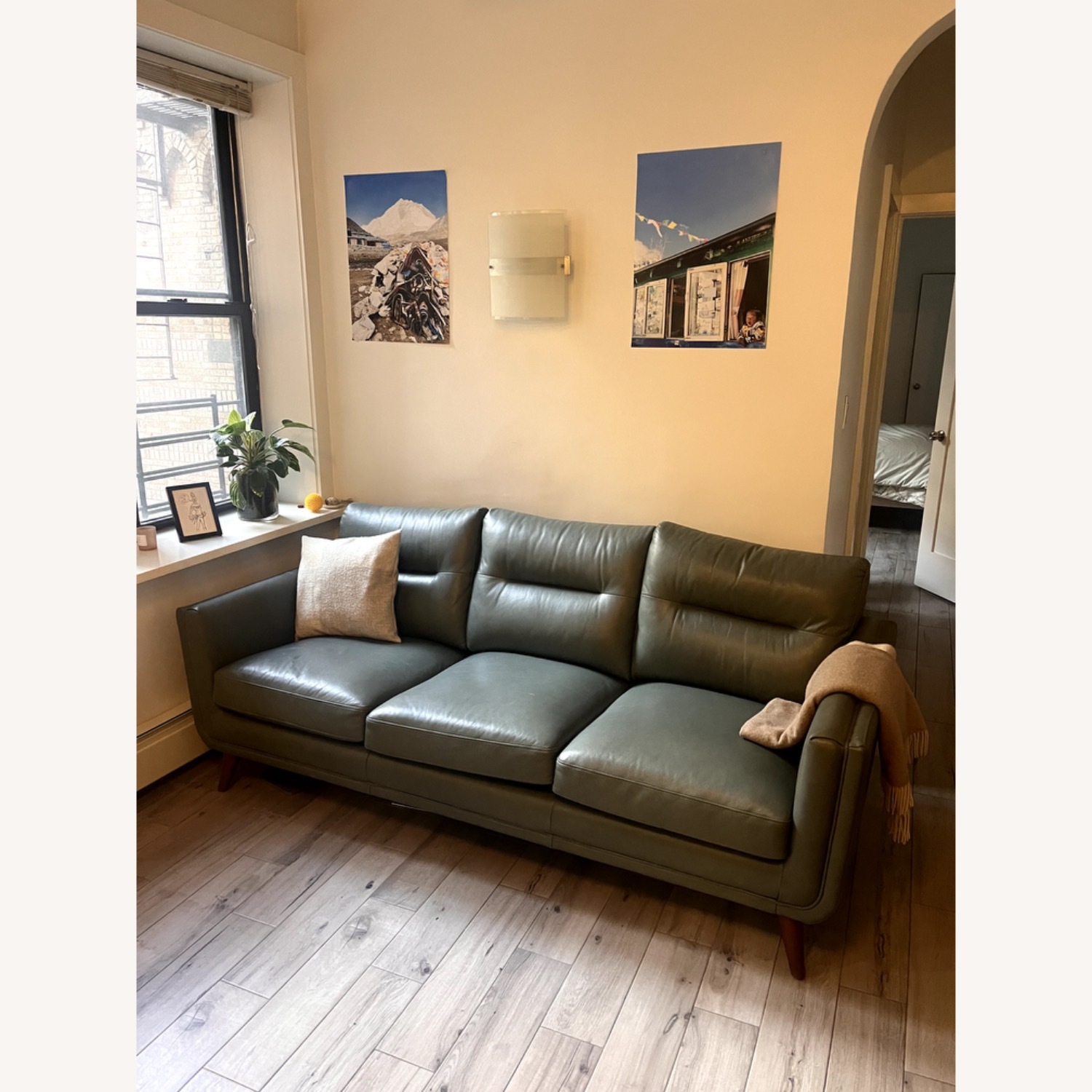Raymour & Flanigan Leather Bleeker Street 3+ Piece Sectional - image-6