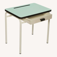Les Gambettes Children's Desk and Chair