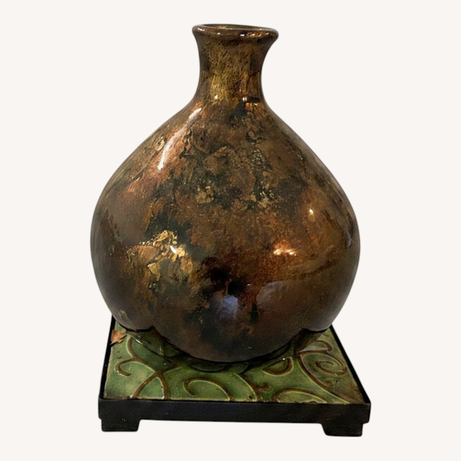 Home City Gold Ceramic Décor - image-0