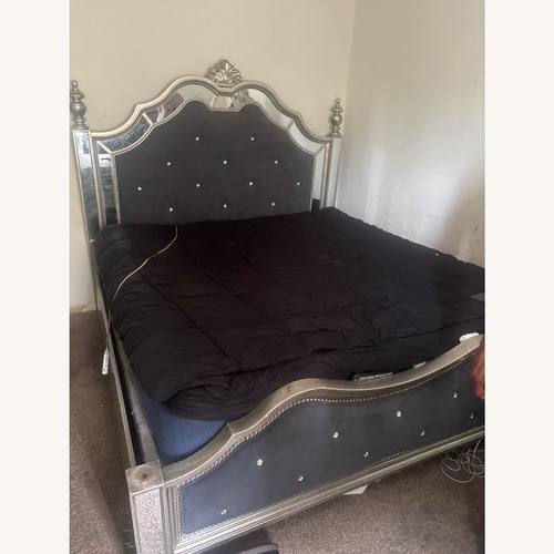 Used Luxor Light Gray Headboard for sale on AptDeco