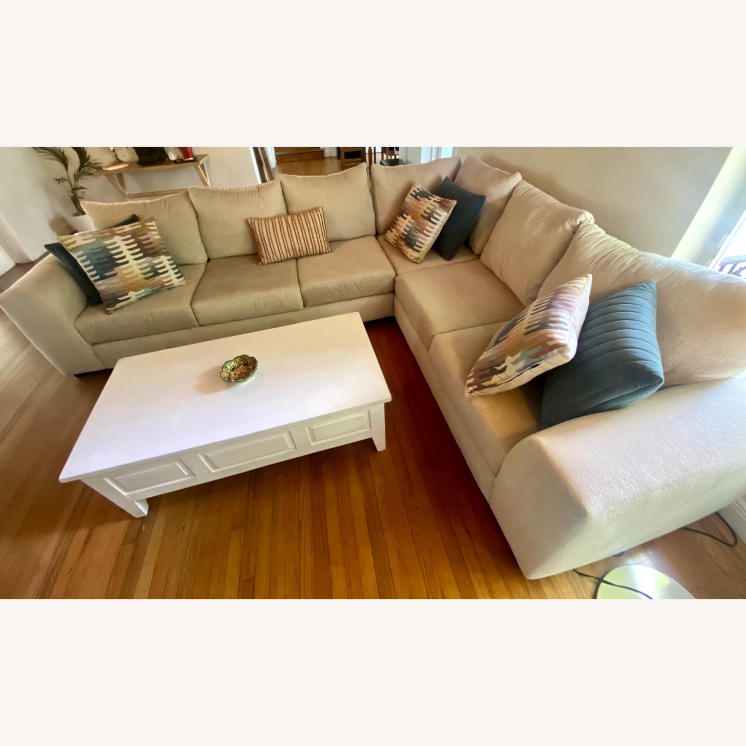 Modern White 2-Piece Brookeville Sectional - image-4