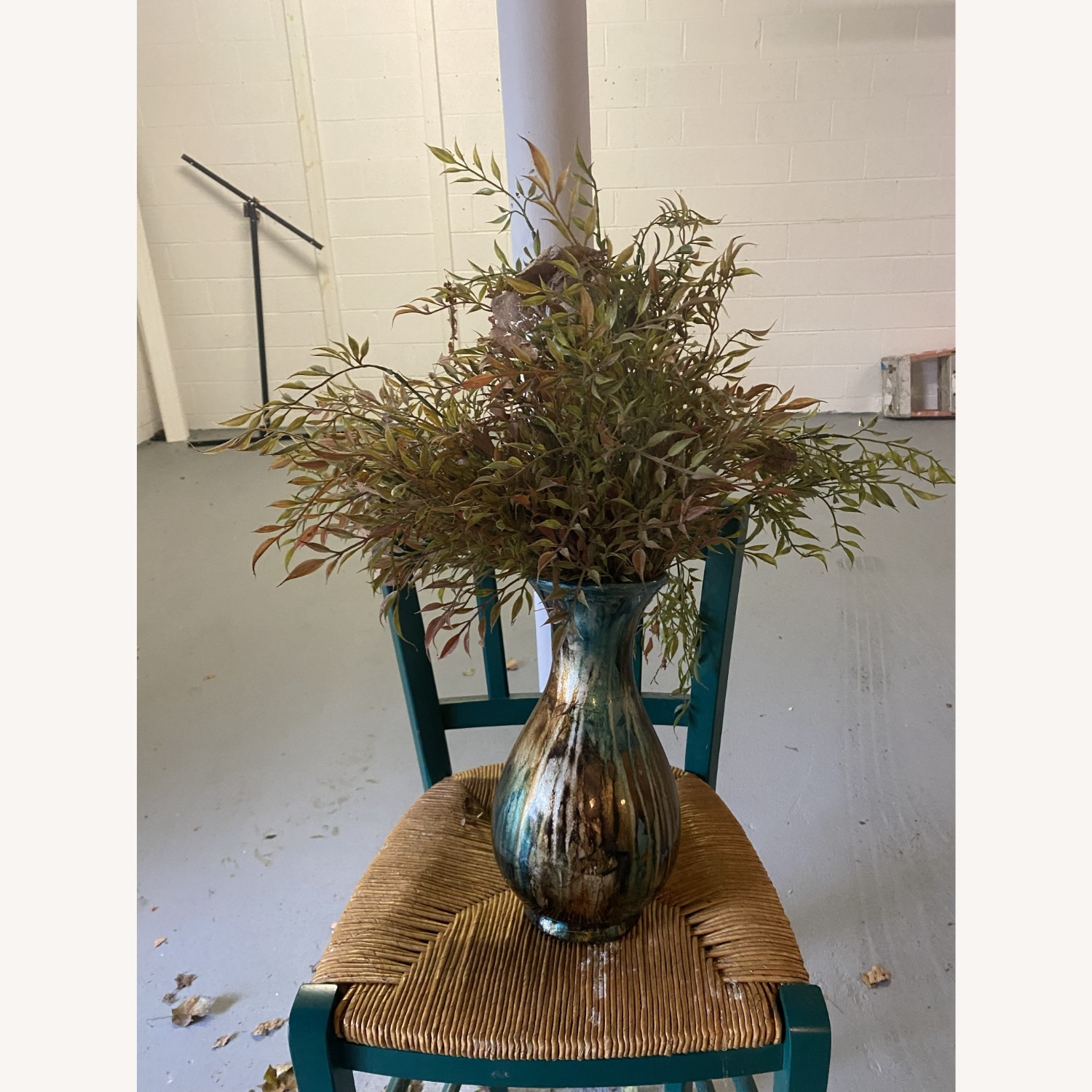 Vintage/Antique Gold Glass Décor - image-3