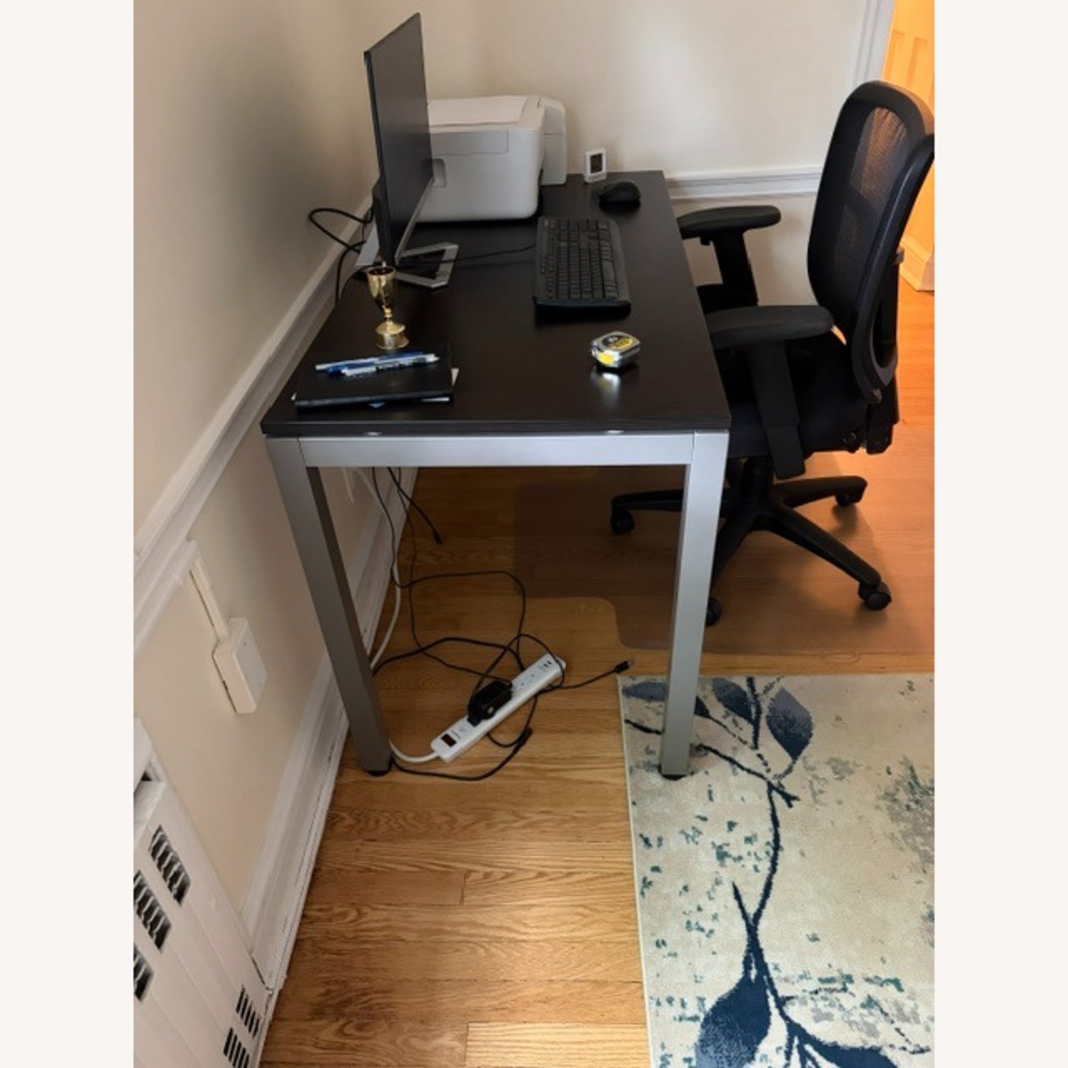 Black Desk - image-3