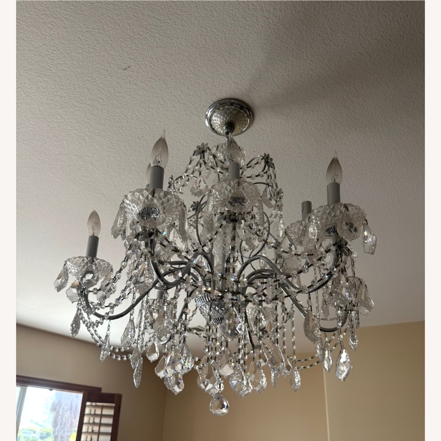 Elegant Crystal Chandelier - image-2