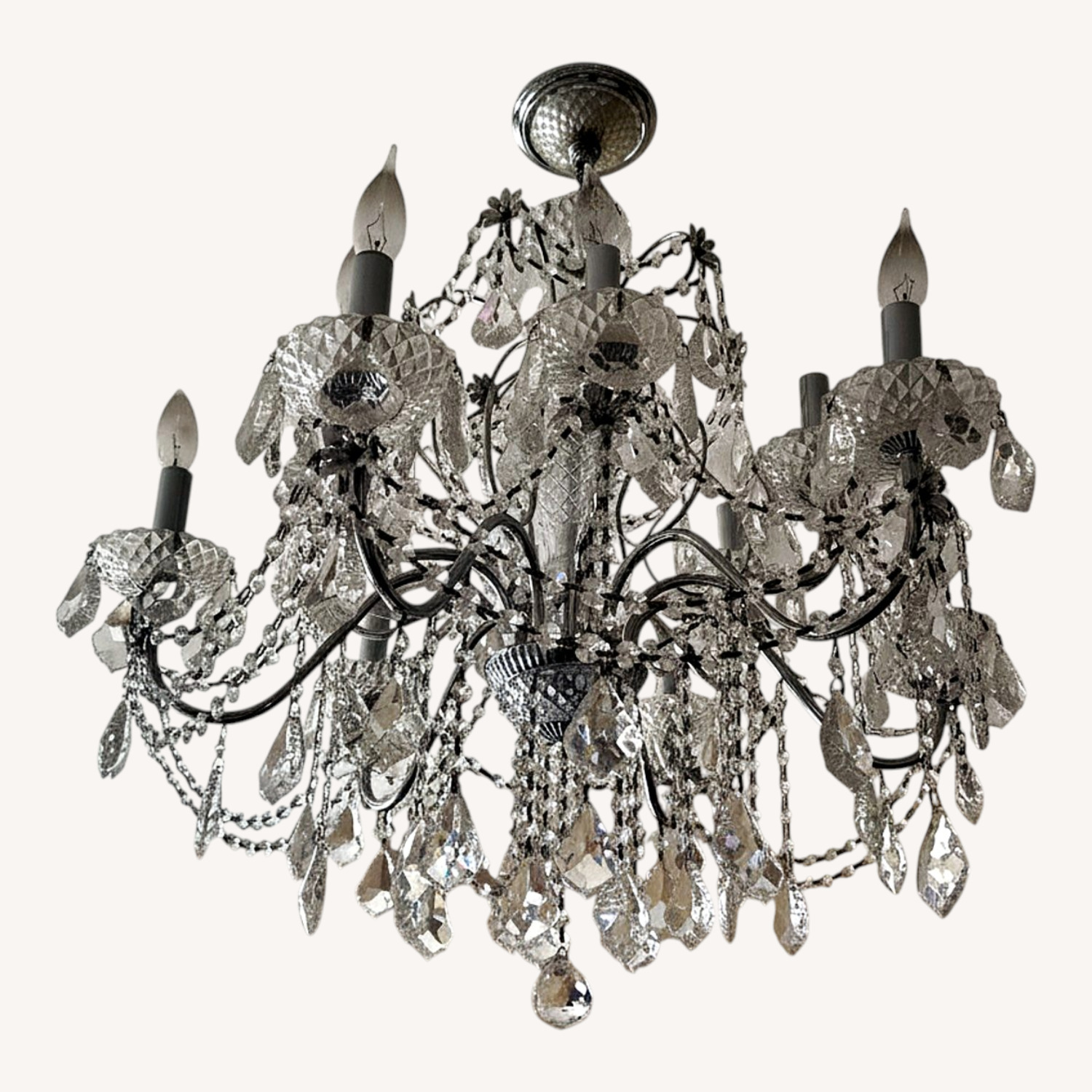 Elegant Crystal Chandelier - image-0
