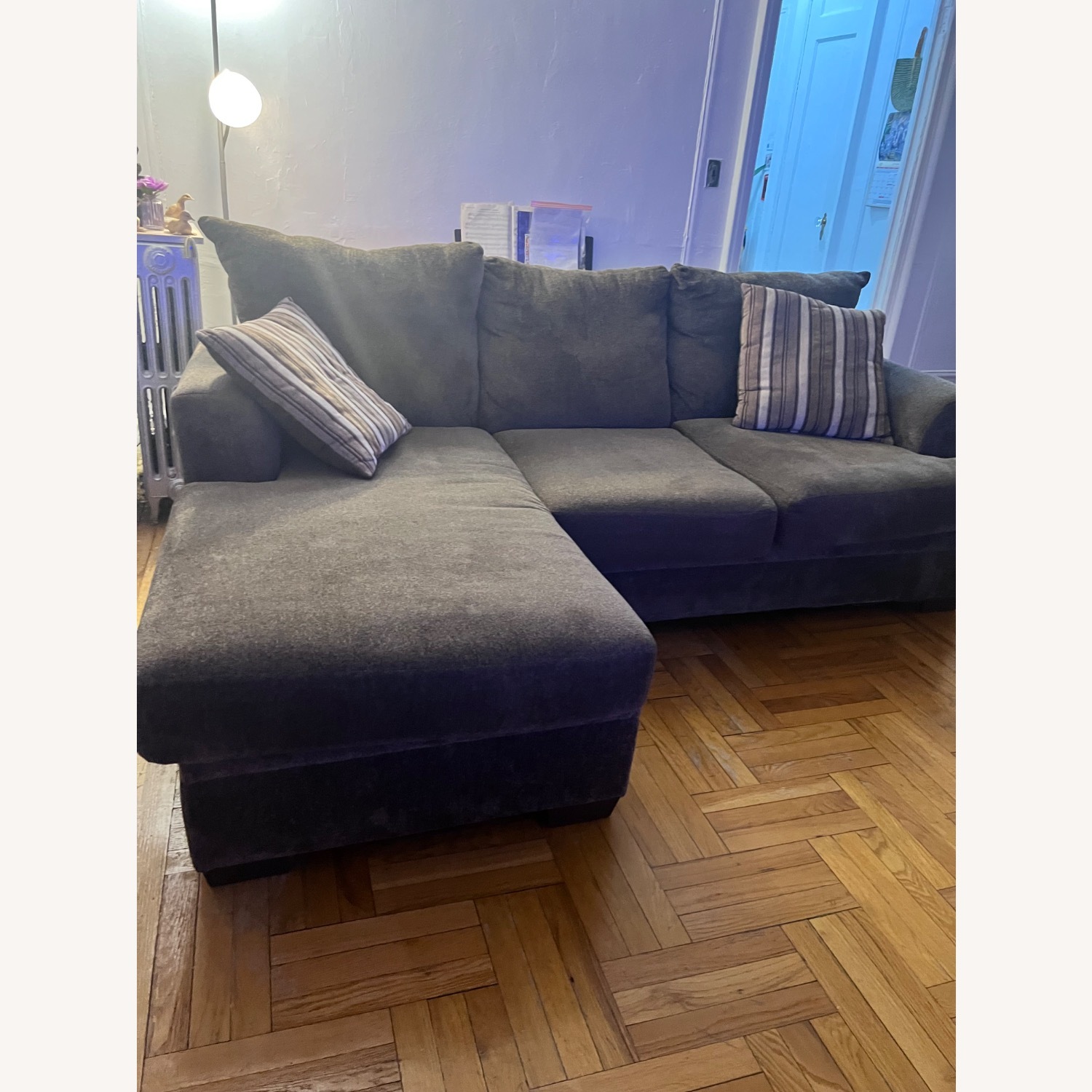 Vintage/Antique Fabric 3+ Seater Sofa - image-4