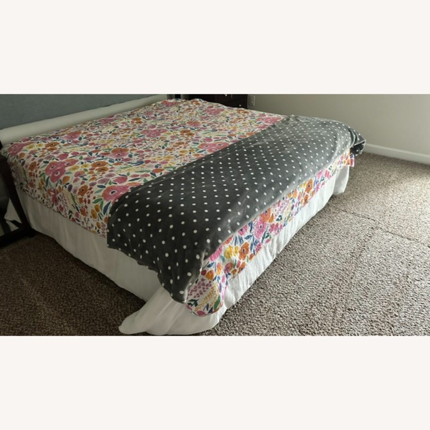 Contemporary King Bed - image-2