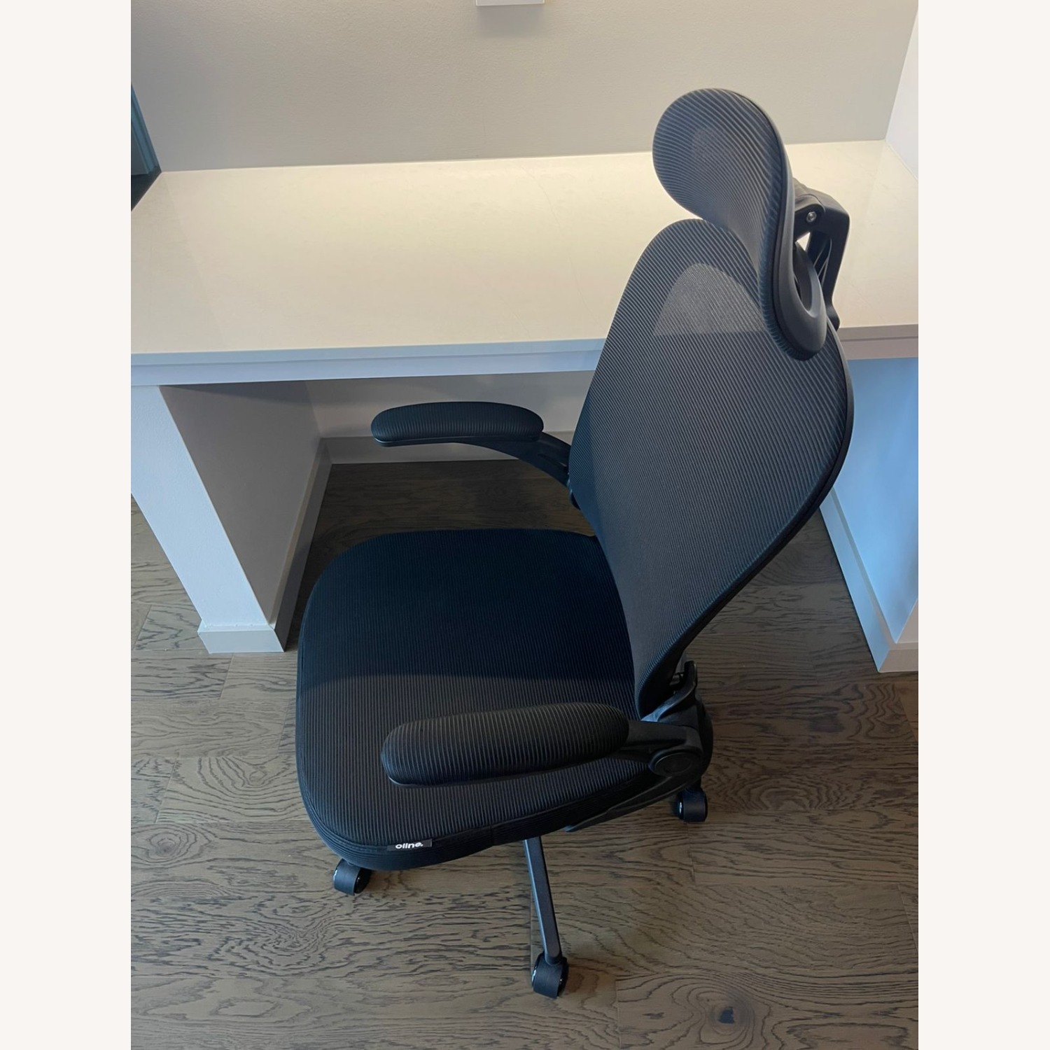Black Office Chair - image-3