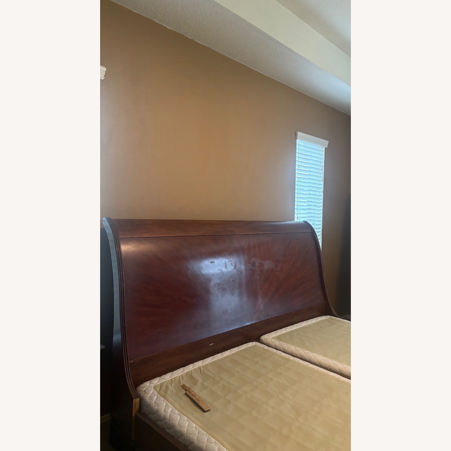 Contemporary King Bed - image-4
