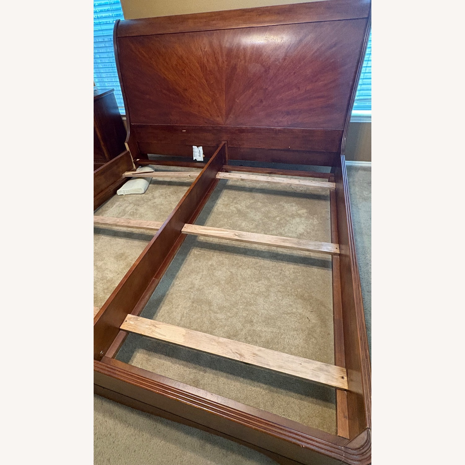 Contemporary King Bed - image-7