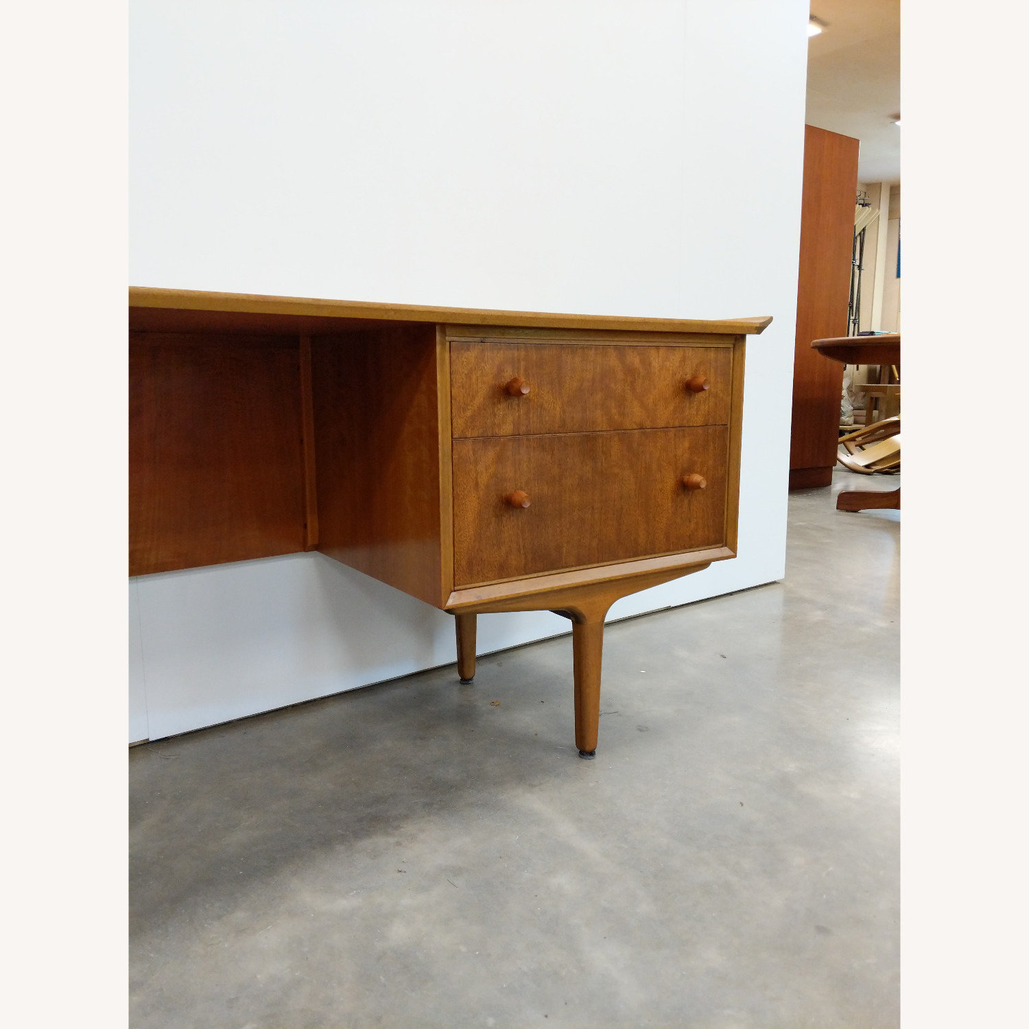 Vintage Mid Century Modern Desk by Vesper - image-7
