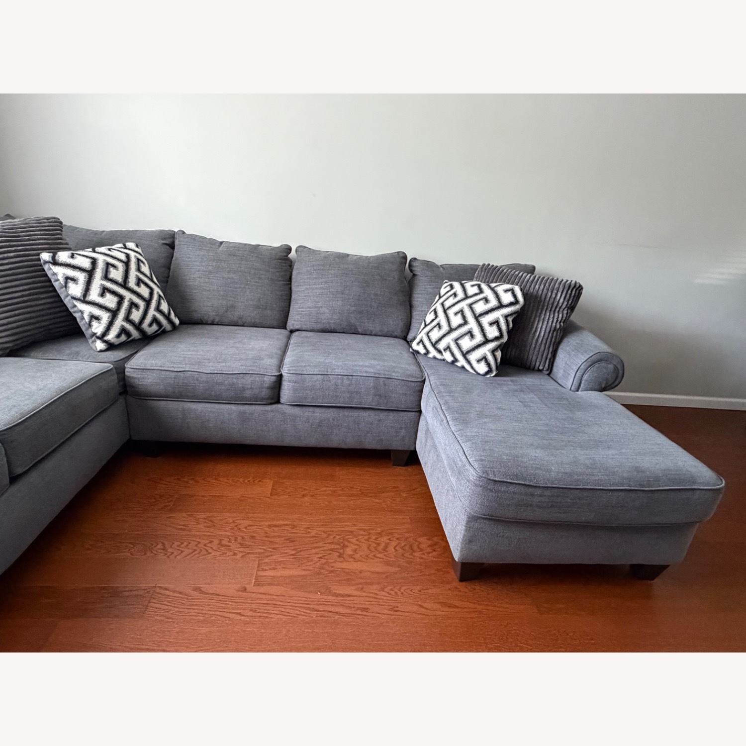 Raymour & Flanigan Dark Gray 3+ Piece Sectional - image-4