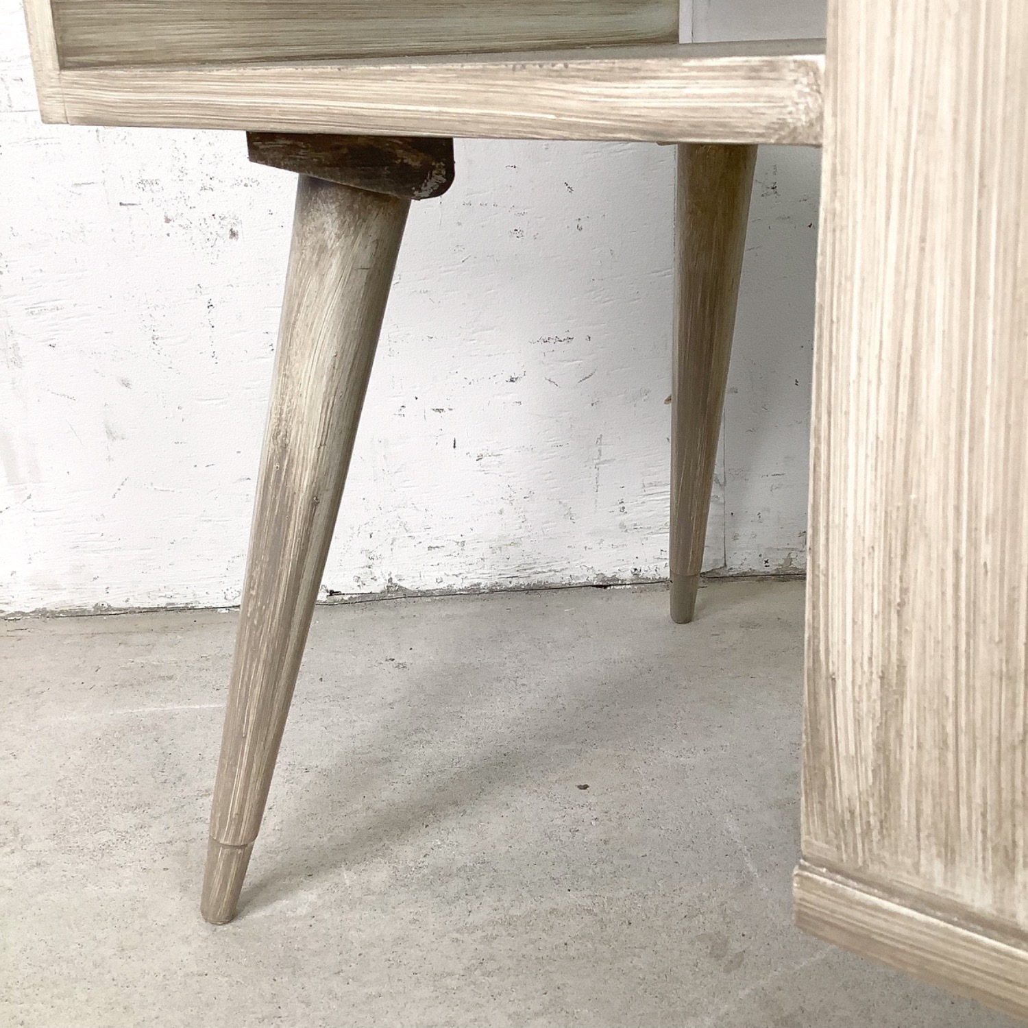  Pair of Vintage Three-Tier Step End Tables - image-12