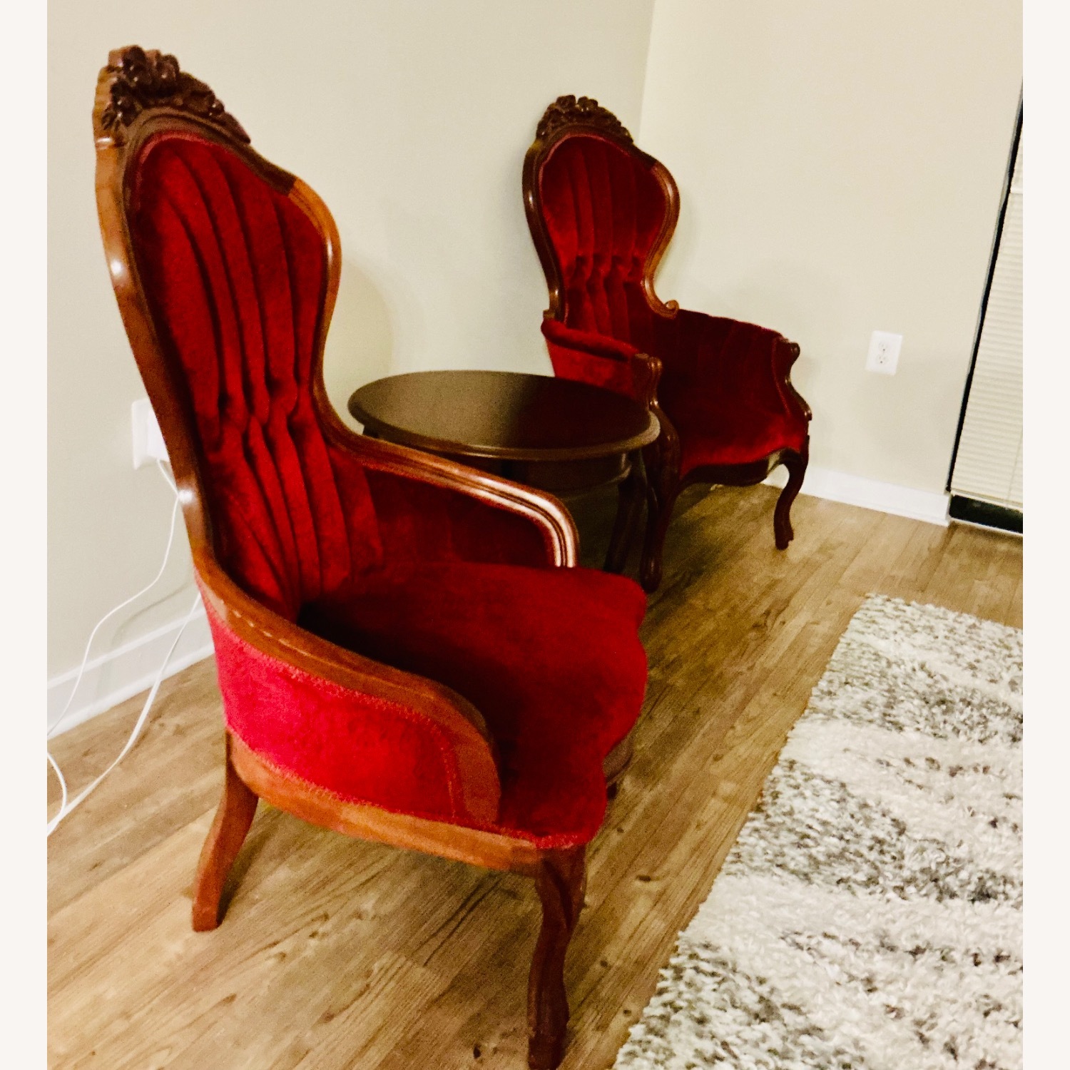 Classic Sofa Chair - image-2