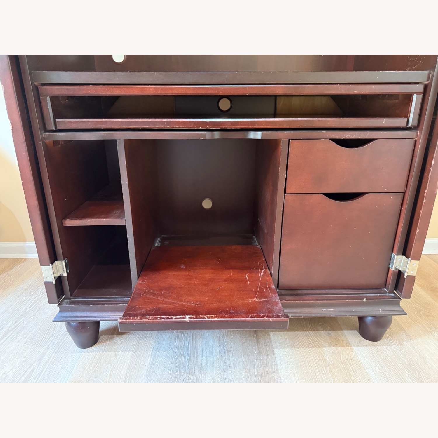 Hidden Desk Armoire/Crafting Station - image-12