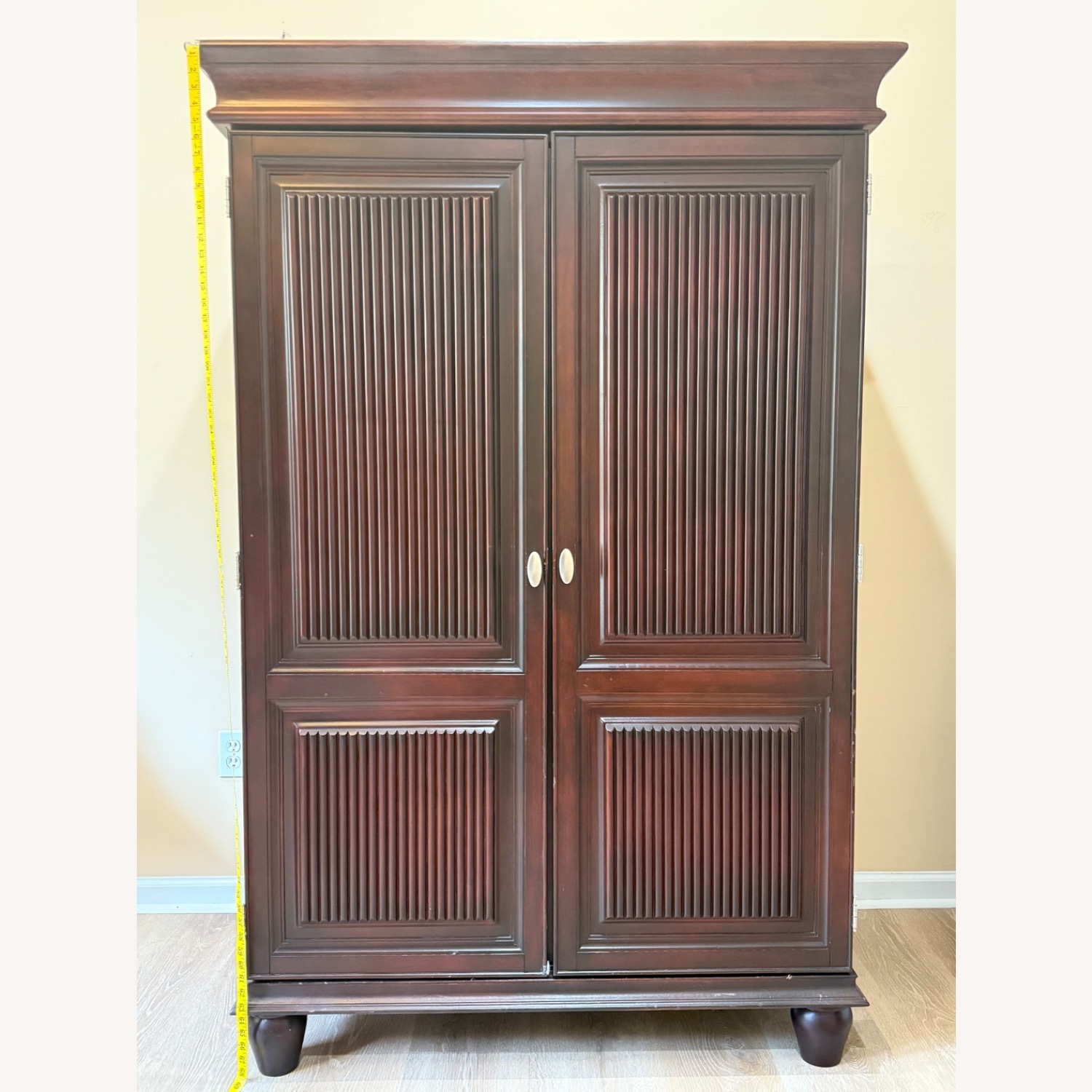 Hidden Desk Armoire/Crafting Station - image-1