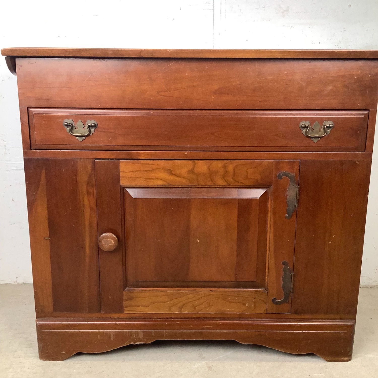 Vintage American Cherry End Server - image-16