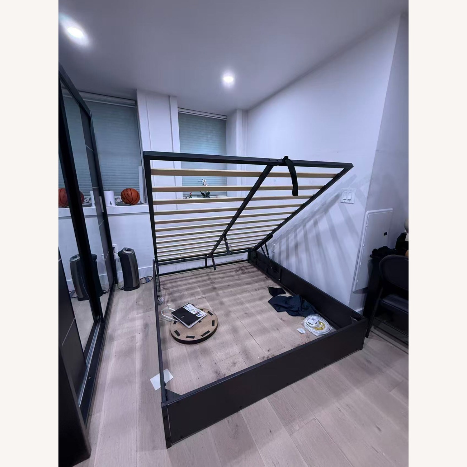Black Wood Lift Up Storage Queen Bed - image-2