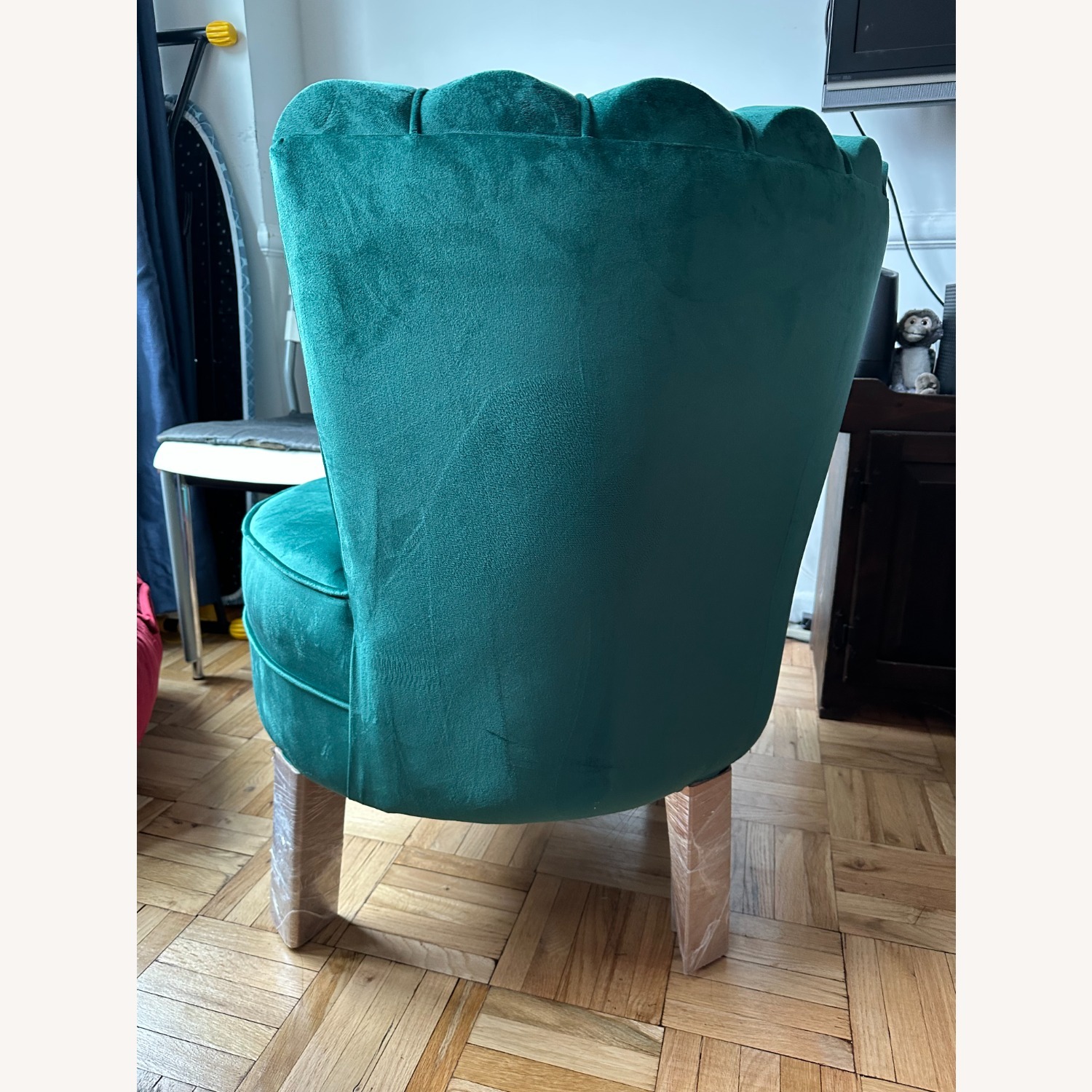 Green Velvet Armchair - image-3