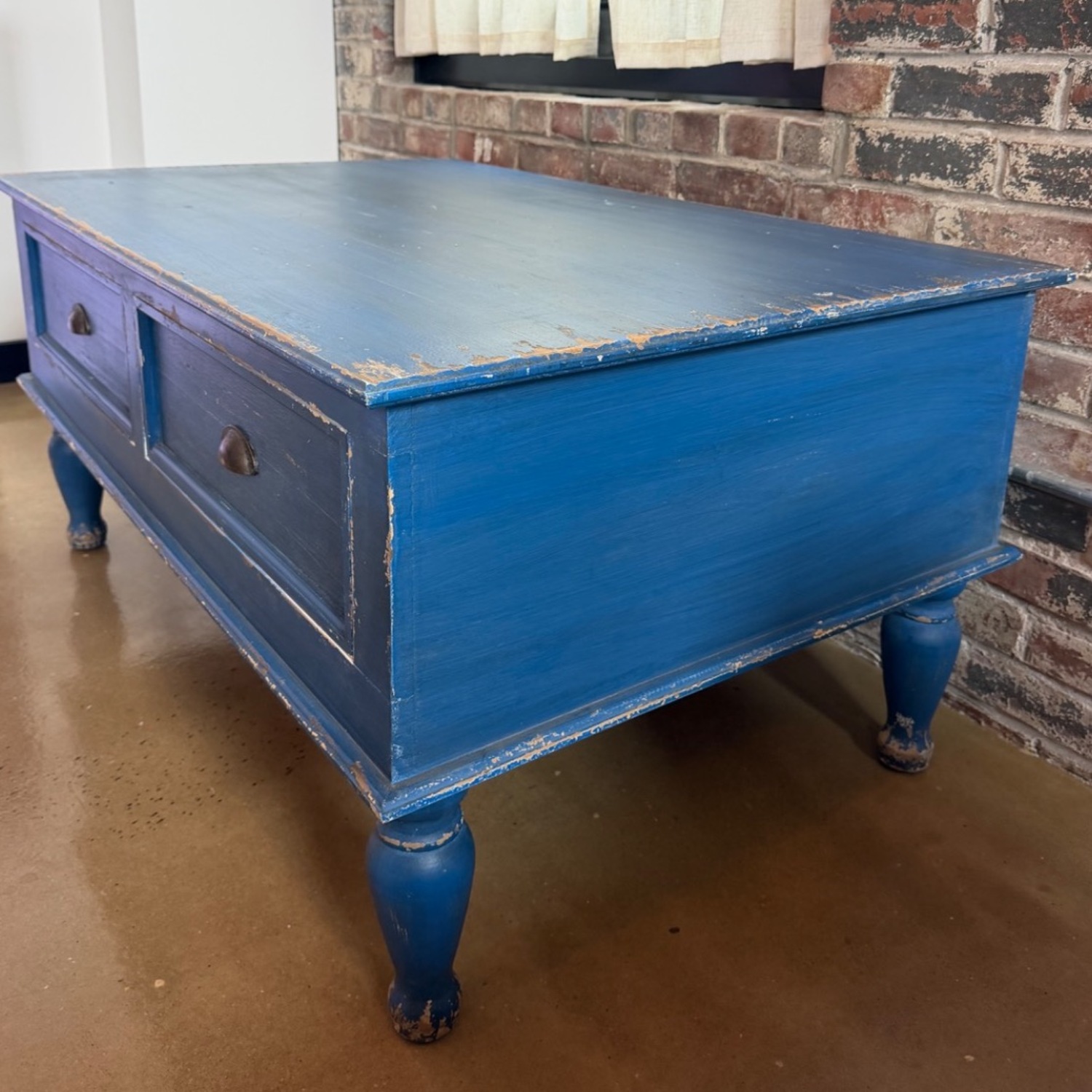 Vintage French Coffee Table (4-Drawer) - image-5
