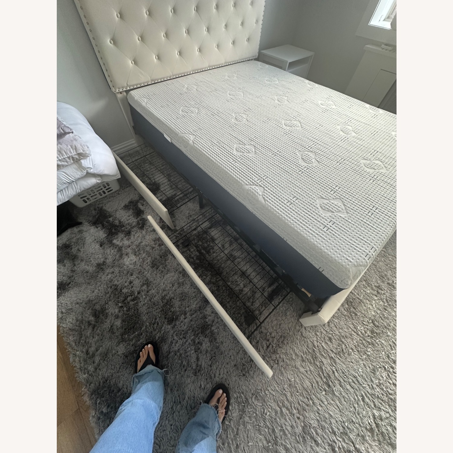 Contemporary Queen Bed - image-5