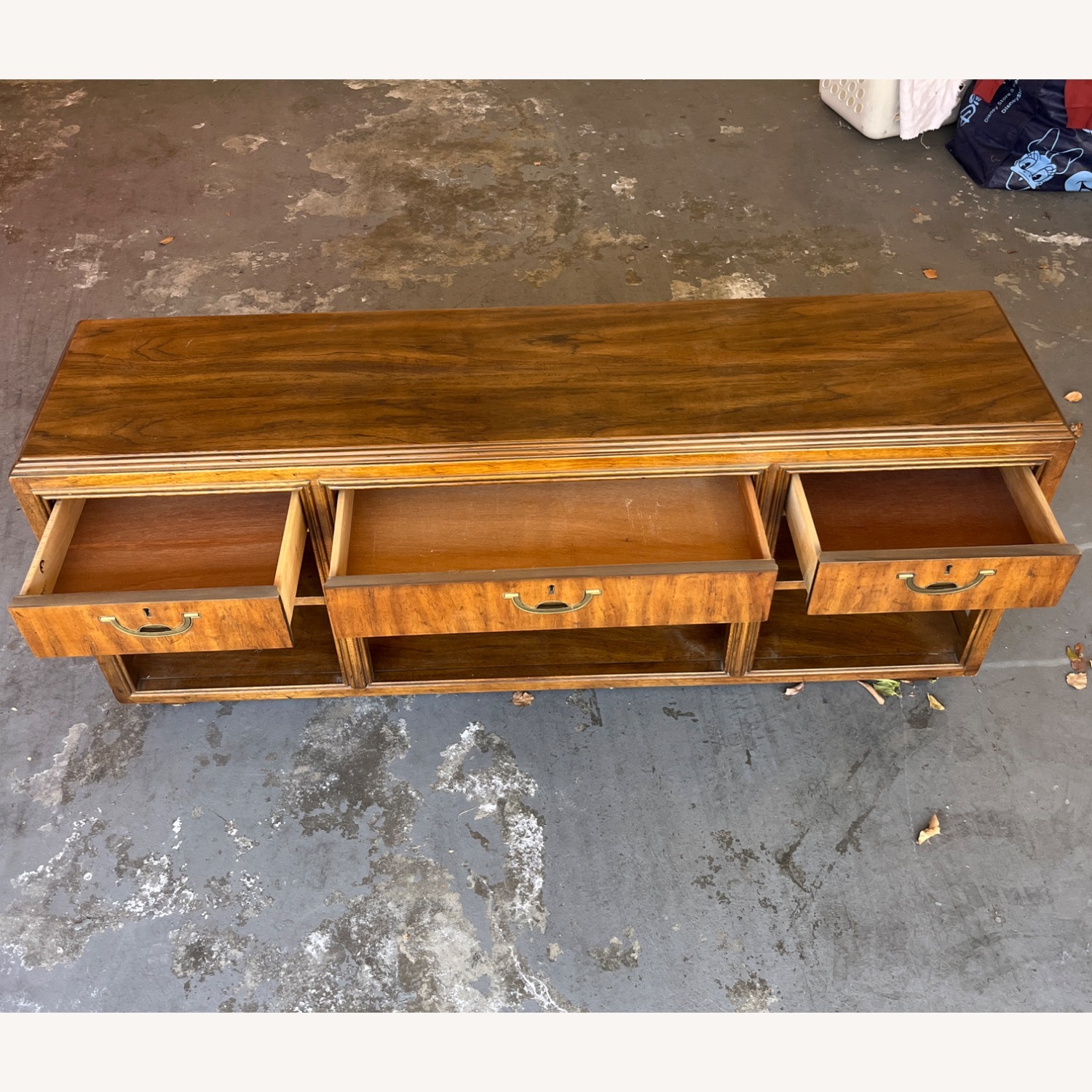 Drexel Heritage Accolade Console - image-3