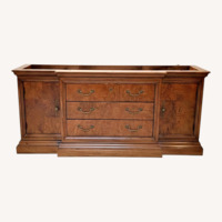 China Cabinet Credenza Lighted