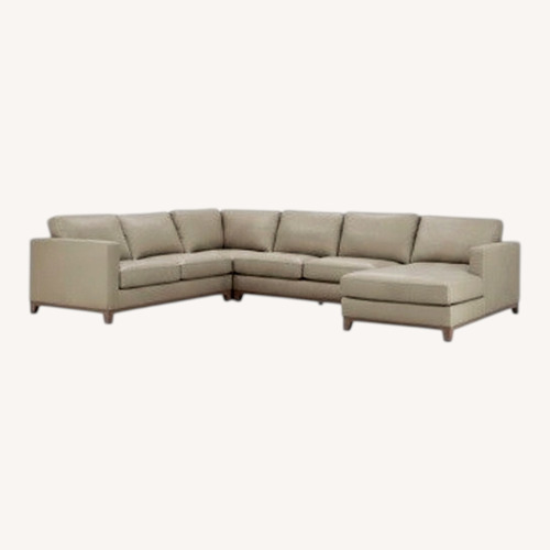Used Raymour & Flanigan Sectional 4 Pcs for sale on AptDeco