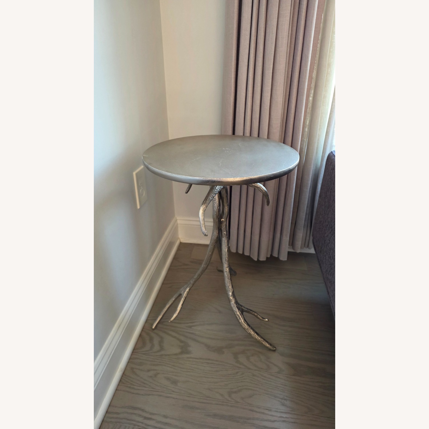 Bernhardt Conroy Chairside Table  - image-3