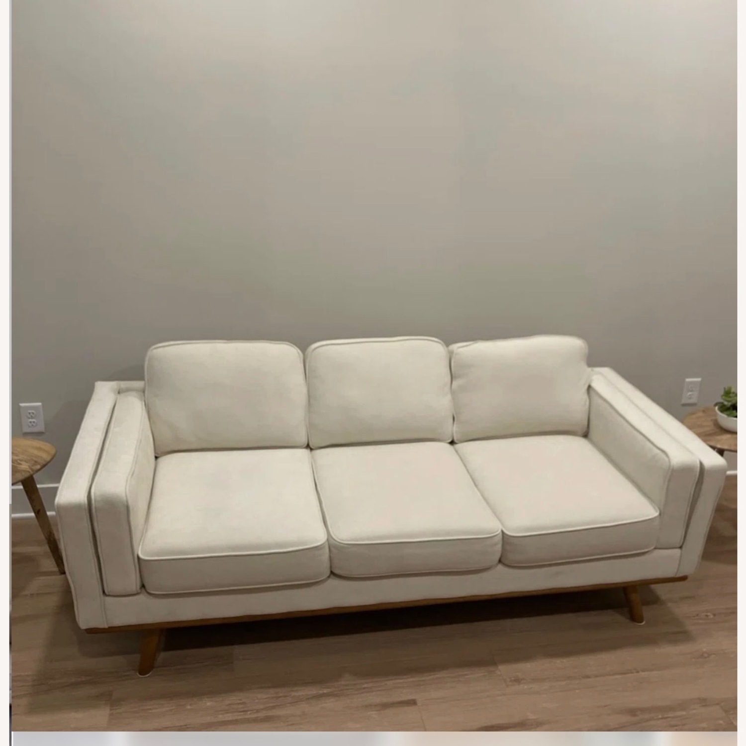Vintage/Antique 3+ Seater Sofa - image-1