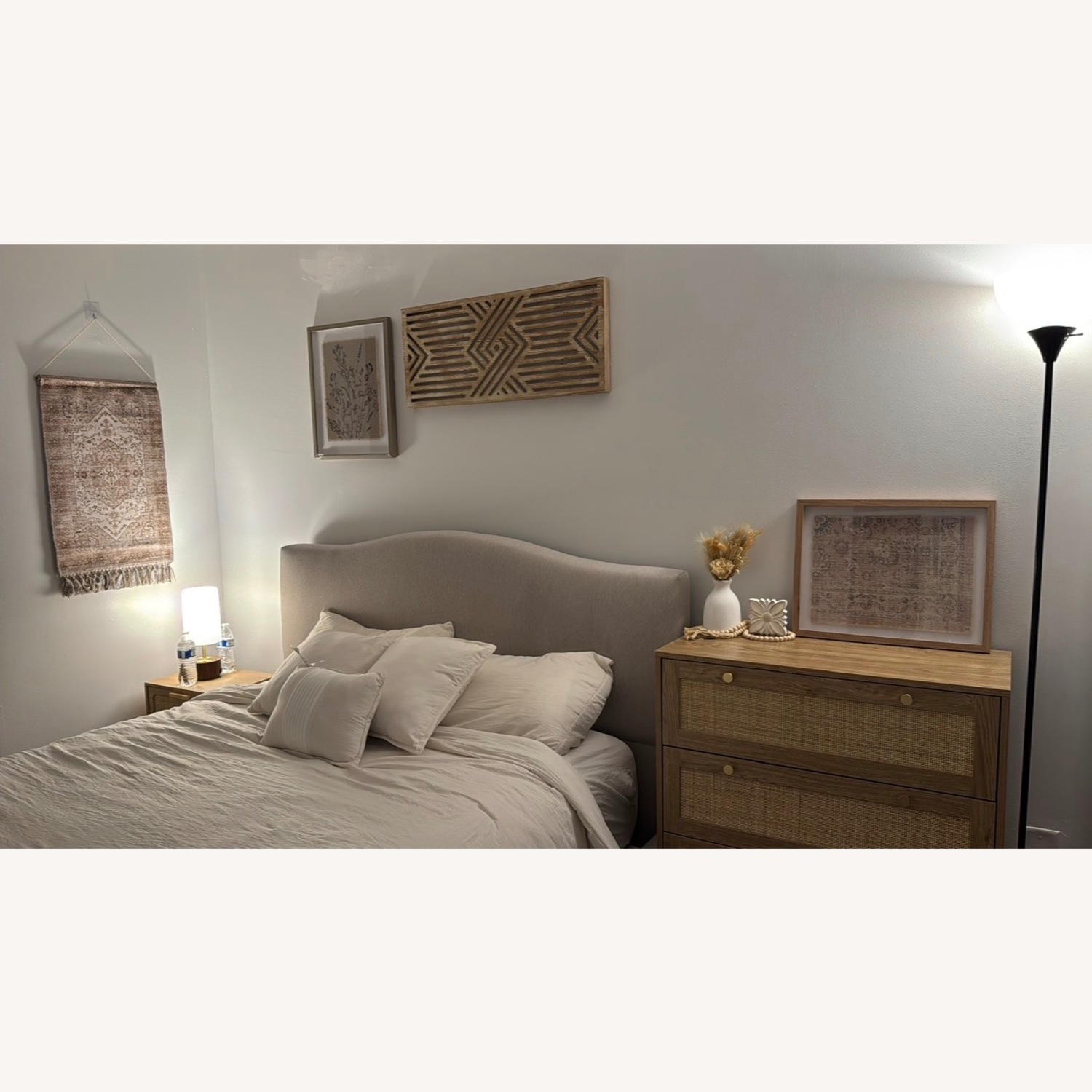 Valyou Furniture Belle Queen Bed - image-1