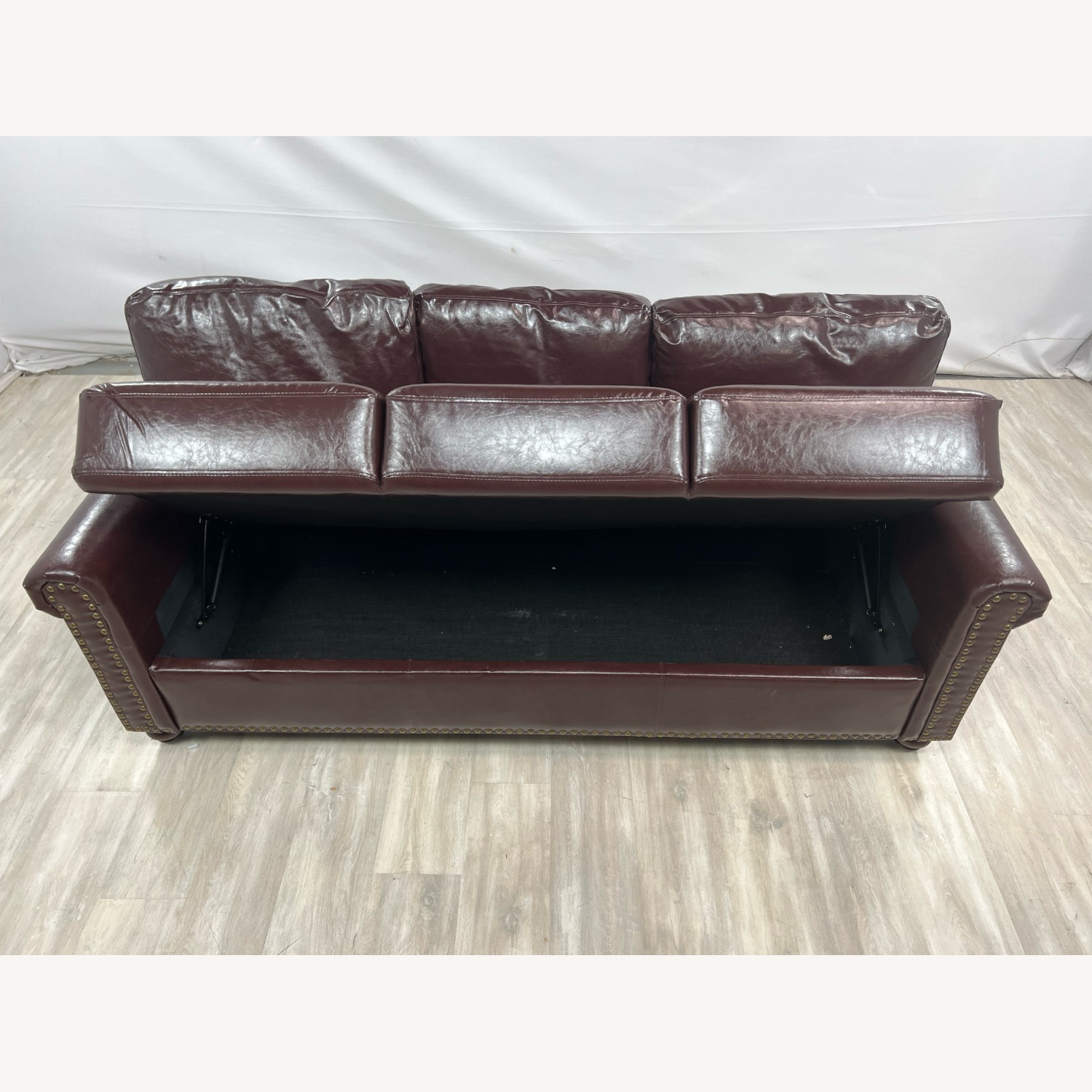 Charlton Home Denardo Leather Sofa with Storage - image-11