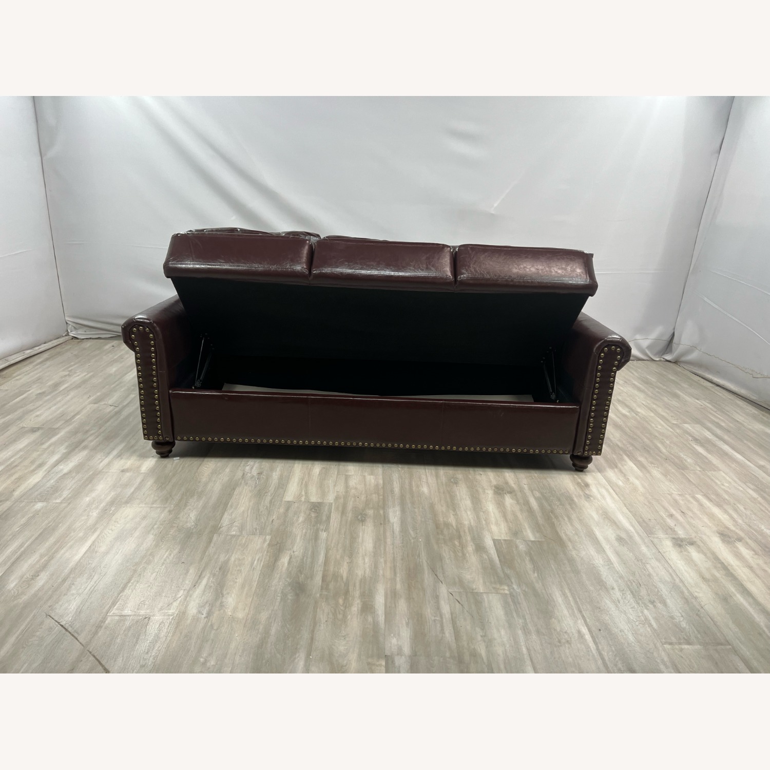 Charlton Home Denardo Leather Sofa with Storage - image-8