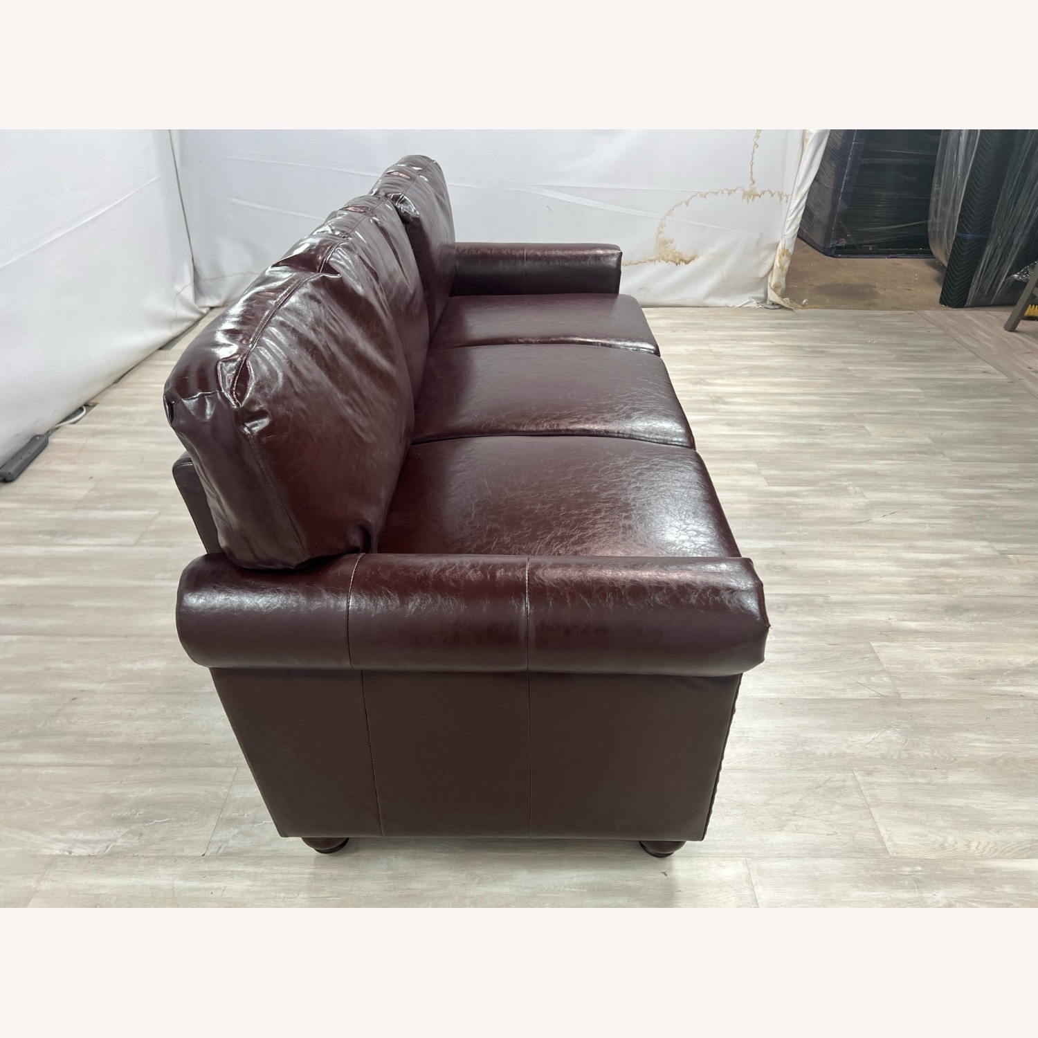 Charlton Home Denardo Leather Sofa with Storage - image-6