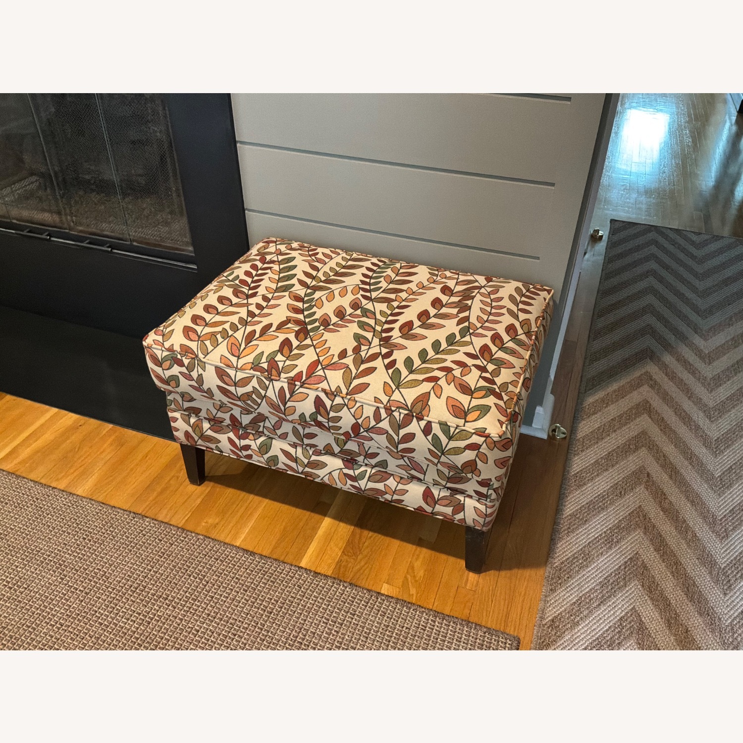 Ethan Allen Mister Chair Accent Chairs - image-4